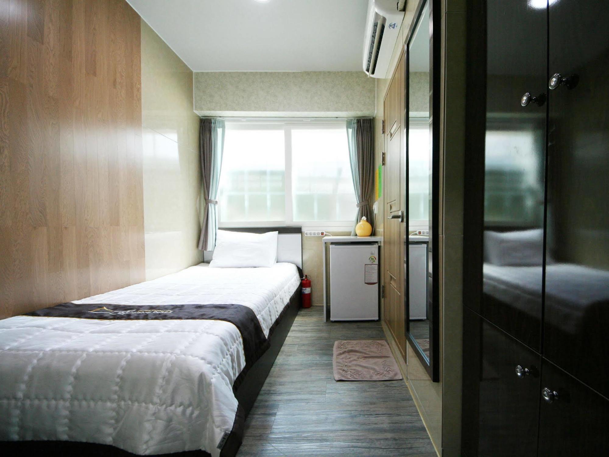 סיאול Guesthouse Myeongdong 2 מראה חיצוני תמונה