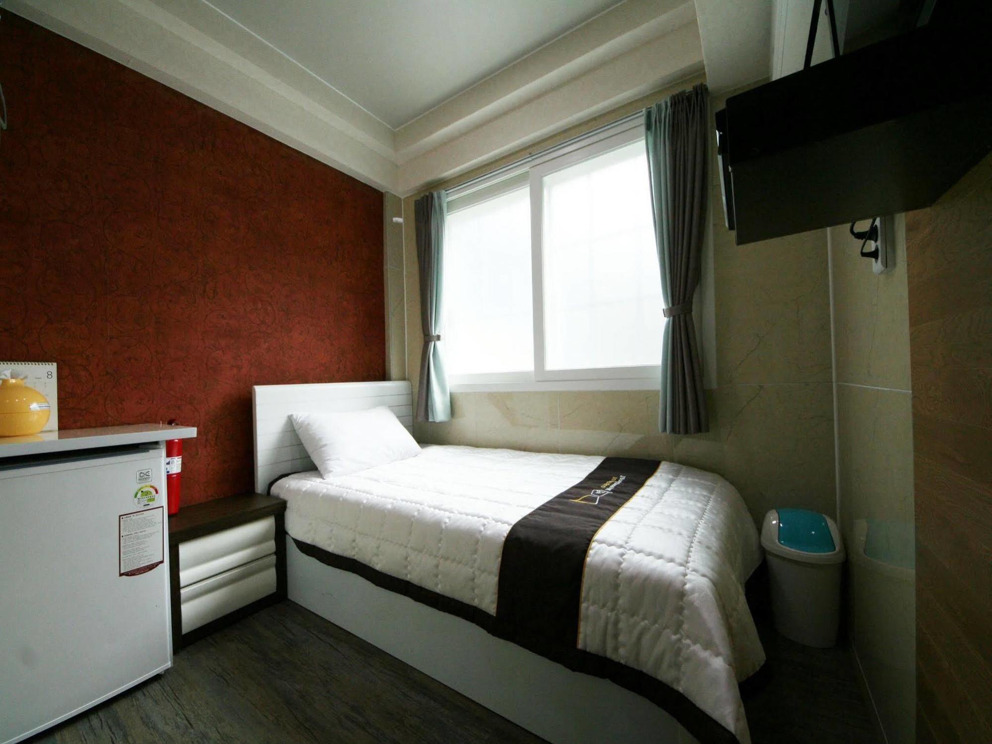 סיאול Guesthouse Myeongdong 2 מראה חיצוני תמונה